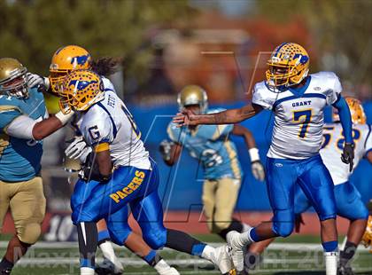 Thumbnail 1 in Grant @ Burbank (CIF SJS D1 Playoffs) photogallery.