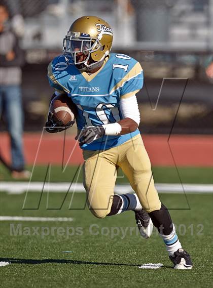 Thumbnail 3 in Grant @ Burbank (CIF SJS D1 Playoffs) photogallery.