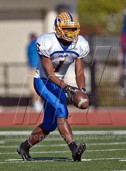Thumbnail 2 in Grant @ Burbank (CIF SJS D1 Playoffs) photogallery.