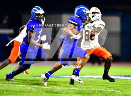 Thumbnail 3 in Jones @  Apopka photogallery.