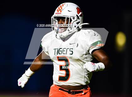 Thumbnail 3 in Jones @  Apopka photogallery.