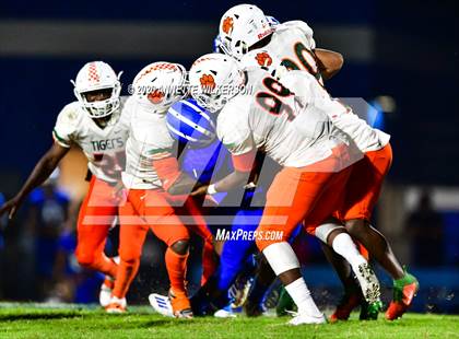 Thumbnail 2 in Jones @  Apopka photogallery.