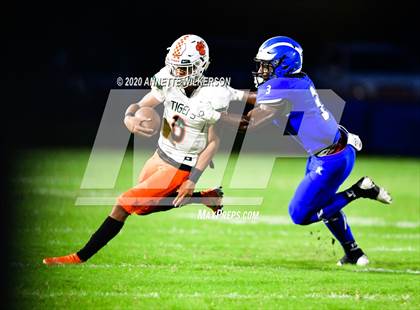 Thumbnail 3 in Jones @  Apopka photogallery.