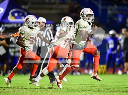 Thumbnail 2 in Jones @  Apopka photogallery.