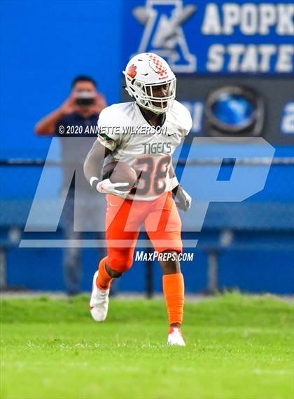 Thumbnail 2 in Jones @  Apopka photogallery.