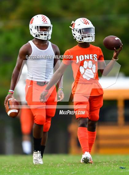 Thumbnail 3 in Jones @  Apopka photogallery.
