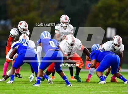 Thumbnail 3 in Jones @  Apopka photogallery.