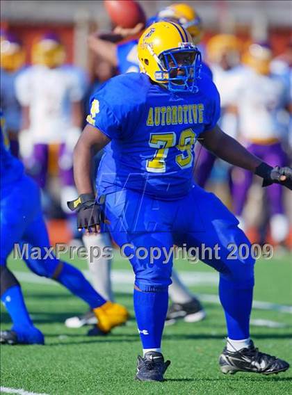 Thumbnail 1 in Automotive vs. South Bronx (PSAL Cup Division Final) photogallery.