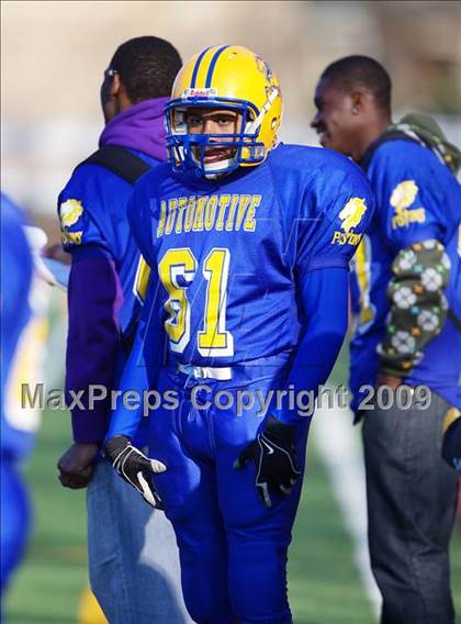 Thumbnail 2 in Automotive vs. South Bronx (PSAL Cup Division Final) photogallery.