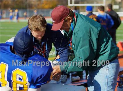 Thumbnail 2 in Automotive vs. South Bronx (PSAL Cup Division Final) photogallery.