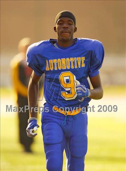 Thumbnail 2 in Automotive vs. South Bronx (PSAL Cup Division Final) photogallery.