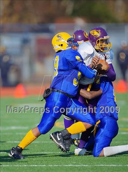Thumbnail 1 in Automotive vs. South Bronx (PSAL Cup Division Final) photogallery.