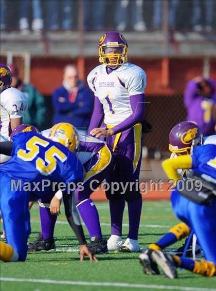Thumbnail 2 in Automotive vs. South Bronx (PSAL Cup Division Final) photogallery.
