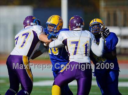Thumbnail 1 in Automotive vs. South Bronx (PSAL Cup Division Final) photogallery.