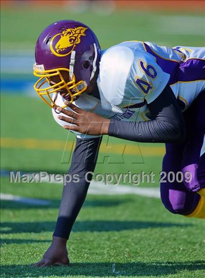 Thumbnail 2 in Automotive vs. South Bronx (PSAL Cup Division Final) photogallery.