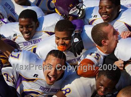 Thumbnail 1 in Automotive vs. South Bronx (PSAL Cup Division Final) photogallery.