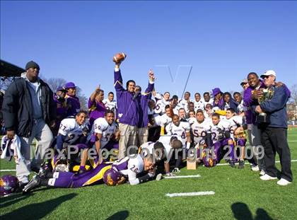 Thumbnail 1 in Automotive vs. South Bronx (PSAL Cup Division Final) photogallery.