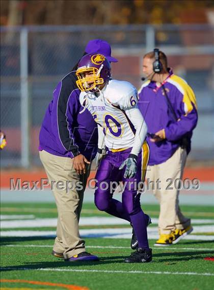 Thumbnail 2 in Automotive vs. South Bronx (PSAL Cup Division Final) photogallery.