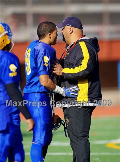 Thumbnail 2 in Automotive vs. South Bronx (PSAL Cup Division Final) photogallery.