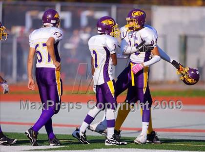 Thumbnail 2 in Automotive vs. South Bronx (PSAL Cup Division Final) photogallery.