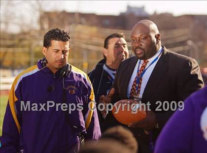 Thumbnail 1 in Automotive vs. South Bronx (PSAL Cup Division Final) photogallery.
