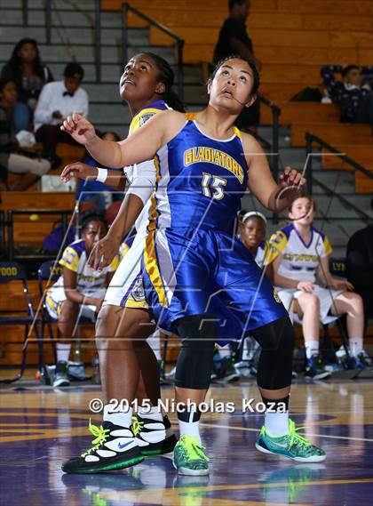 Thumbnail 2 in Gahr @ Lynwood photogallery.