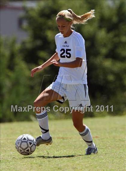 Thumbnail 2 in Greeneville vs Karns (Bearden Invitational) photogallery.