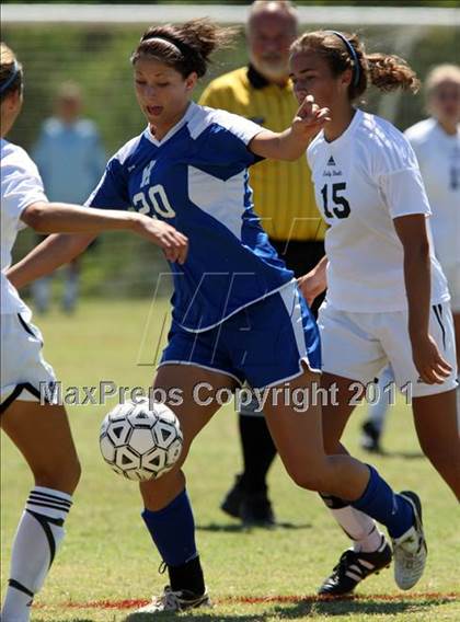 Thumbnail 1 in Greeneville vs Karns (Bearden Invitational) photogallery.