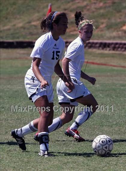 Thumbnail 2 in Greeneville vs Karns (Bearden Invitational) photogallery.