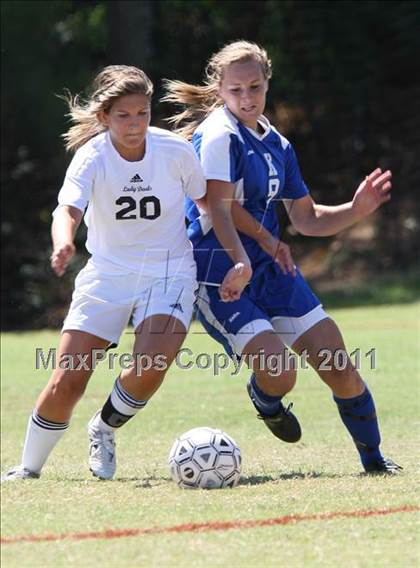Thumbnail 2 in Greeneville vs Karns (Bearden Invitational) photogallery.