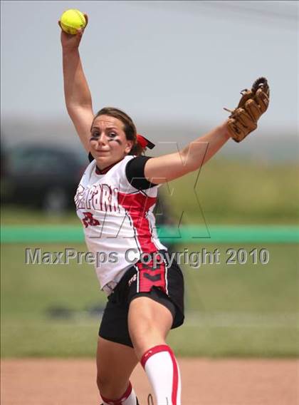 Thumbnail 3 in Floral Park v. Pearl River (NYSPHSAA Class A Semifinal) photogallery.
