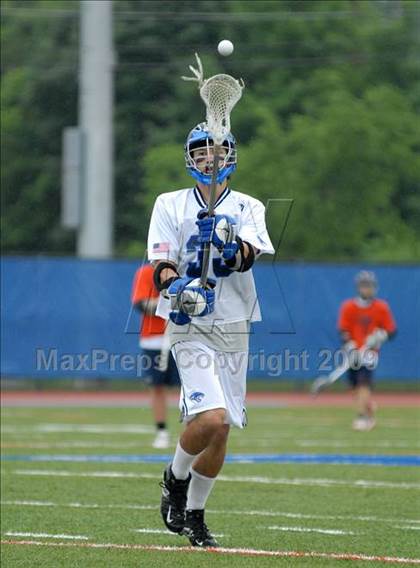 Thumbnail 3 in Putnam Valley vs. Manhasset (NYSPHSAA Class C Semifinal) photogallery.