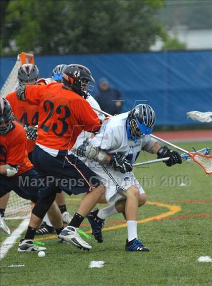 Thumbnail 2 in Putnam Valley vs. Manhasset (NYSPHSAA Class C Semifinal) photogallery.