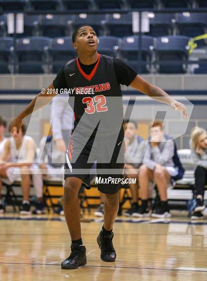 Thumbnail 2 in Mustang @ Edmond North photogallery.