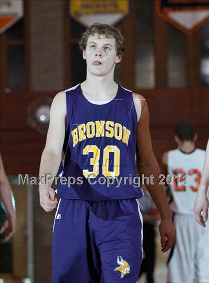 Thumbnail 1 in Bronson @ Quincy photogallery.