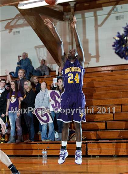Thumbnail 1 in Bronson @ Quincy photogallery.