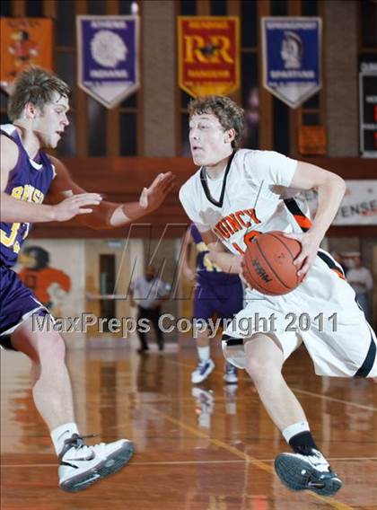 Thumbnail 3 in Bronson @ Quincy photogallery.