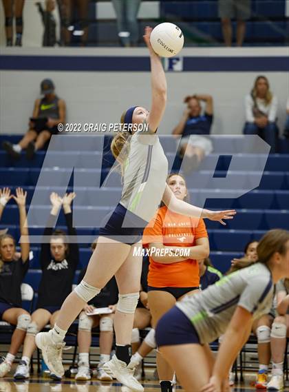 Thumbnail 3 in Mountain Crest @ Ridgeline photogallery.