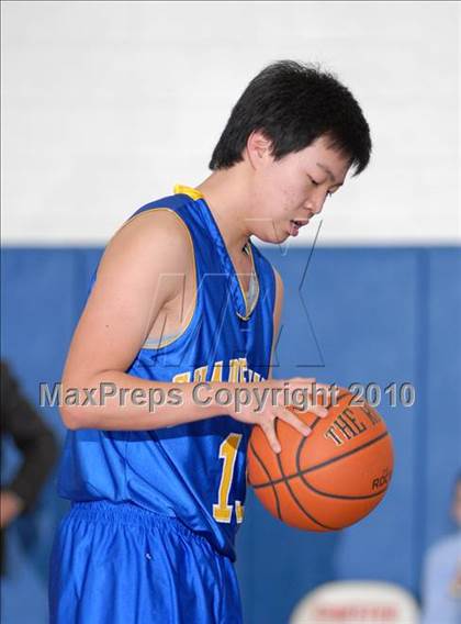 Thumbnail 2 in Chester vs. Chapel Field (Hambletonian Classic) photogallery.