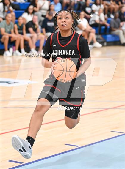Thumbnail 2 in Etiwanda vs. Gilbert (Section 7) photogallery.