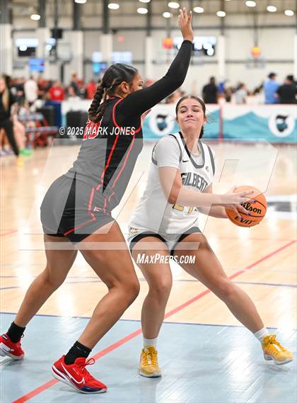 Thumbnail 3 in Etiwanda vs. Gilbert (Section 7) photogallery.