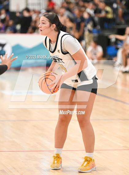 Thumbnail 3 in Etiwanda vs. Gilbert (Section 7) photogallery.