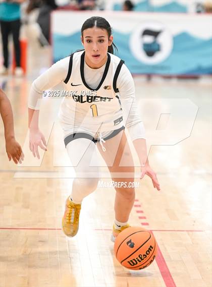 Thumbnail 3 in Etiwanda vs. Gilbert (Section 7) photogallery.