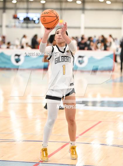 Thumbnail 2 in Etiwanda vs. Gilbert (Section 7) photogallery.
