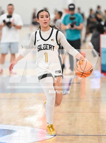 Thumbnail 3 in Etiwanda vs. Gilbert (Section 7) photogallery.