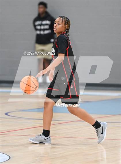 Thumbnail 3 in Etiwanda vs. Gilbert (Section 7) photogallery.