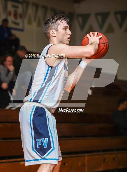 Thumbnail 2 in Edison vs. Pleasant Valley photogallery.