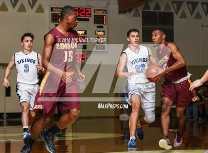 Thumbnail 3 in Edison vs. Pleasant Valley photogallery.