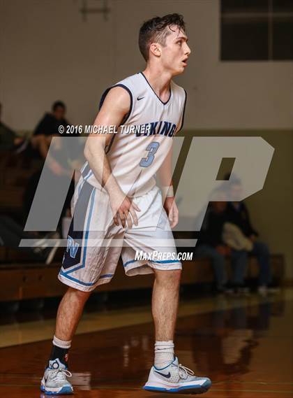 Thumbnail 3 in Edison vs. Pleasant Valley photogallery.