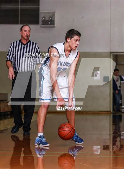 Thumbnail 3 in Edison vs. Pleasant Valley photogallery.